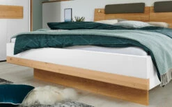 MONDO Schlafzimmer Sestino In Weiß Matt, Absetzungen Eiche Natur Massiv, Liegefläche Ca. 180 X 200 Cm -HARDECK Verkäufe 868852